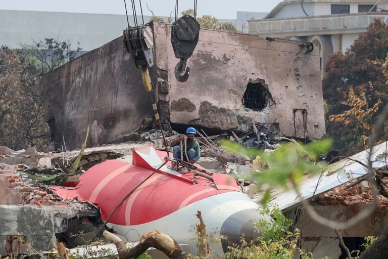 Air India Crash May Trigger $475 Million Insurance Claims